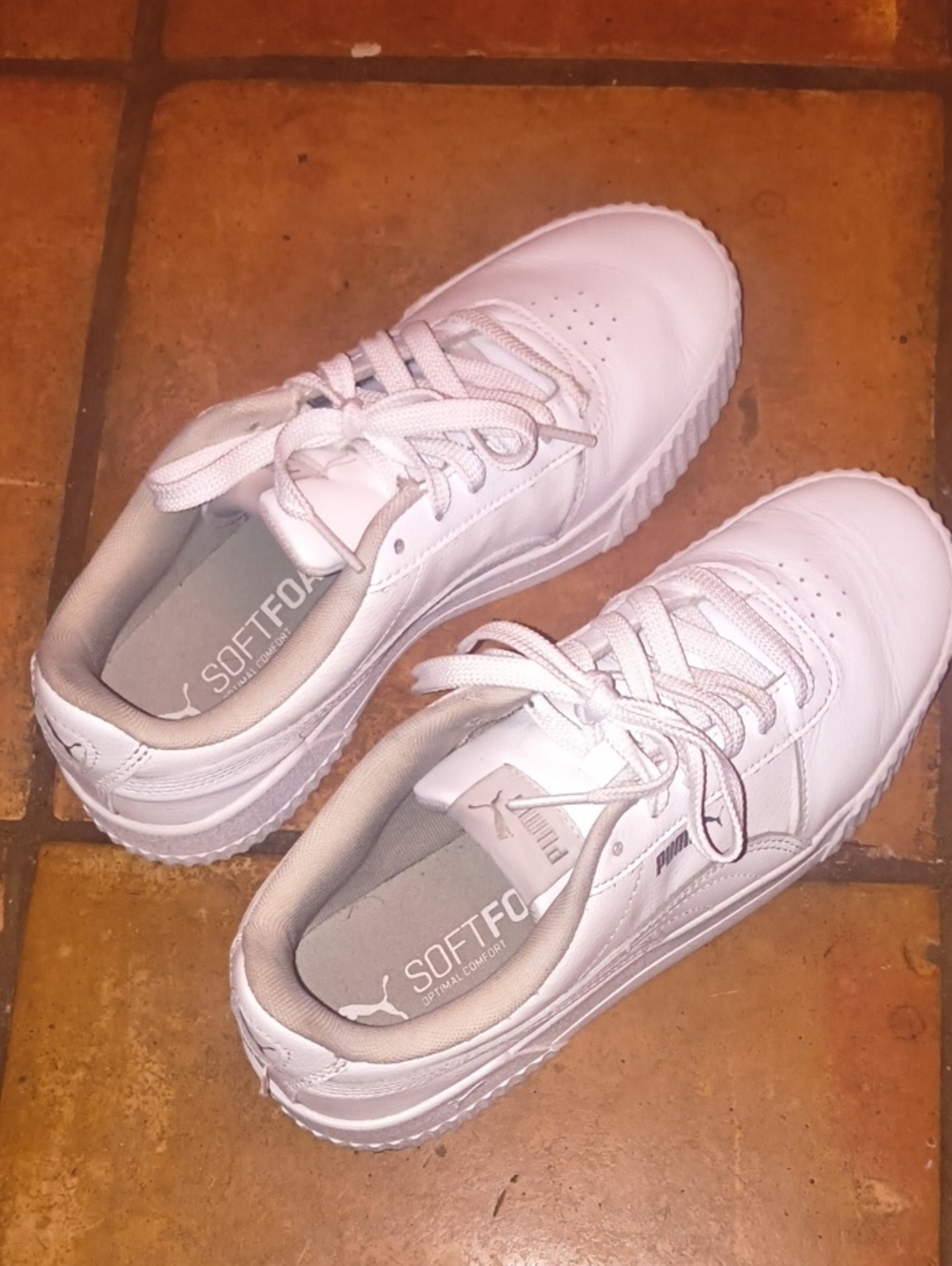 Puma Woman's White Low-Top Lace-Up Sneakers